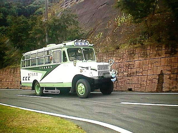 名栗湖(名栗村) 最新のバス