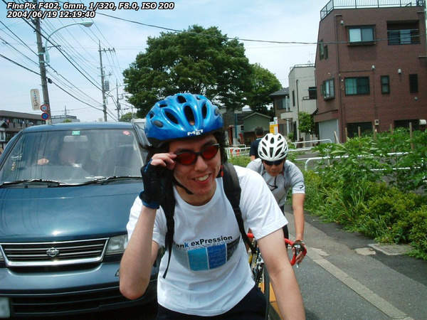 武蔵境通り(三鷹市) ロードバイク(ロードレーサ)楽しいかい